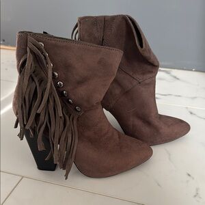 Gray/Brown Fringe Ankle Boots